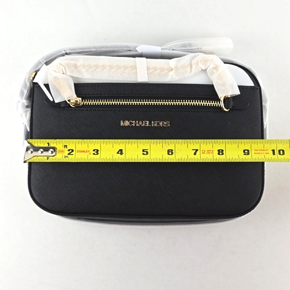 Michael Kors Jet Set Small Saffiano Leather Crossbody Bag Gold Tone Hardware - Picture 12 of 13